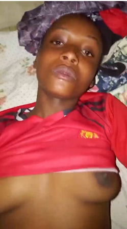 Nimtumia Zaidi ya DK 5 Kuangalia video hiiii Huyu mwanamke ana kuma tamu 💦🔞 kuma mnato
